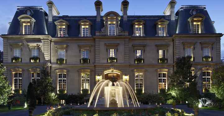 Hotel Le Saint James Paris