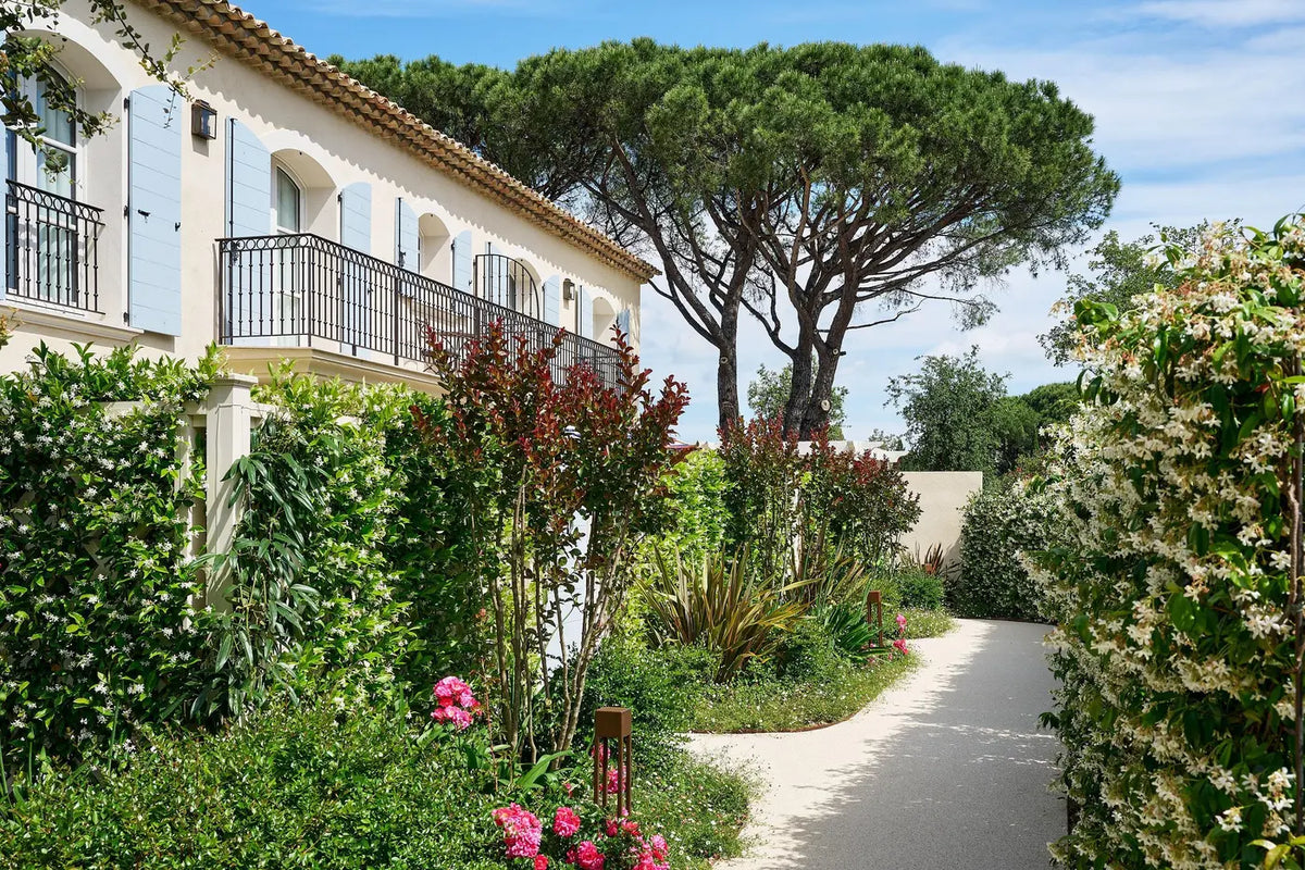 AREV Saint-Tropez - AREV GARDENS