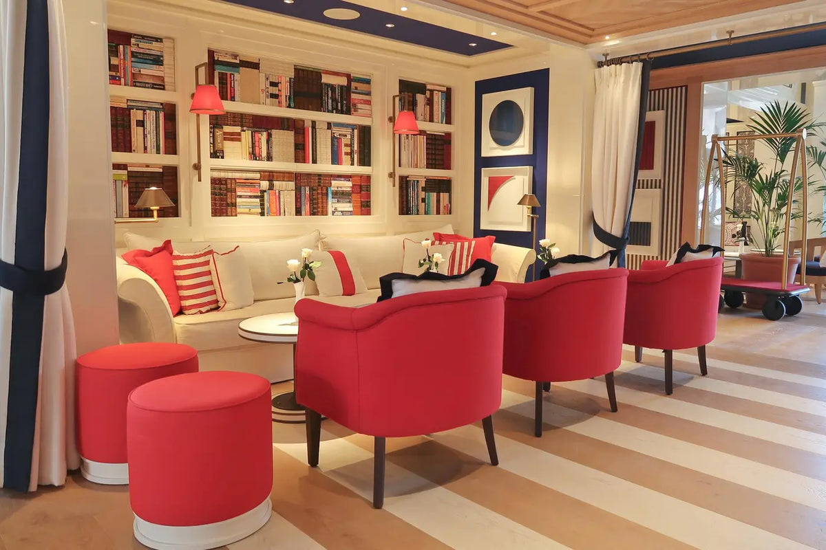 AREV Saint-Tropez - LOBBY