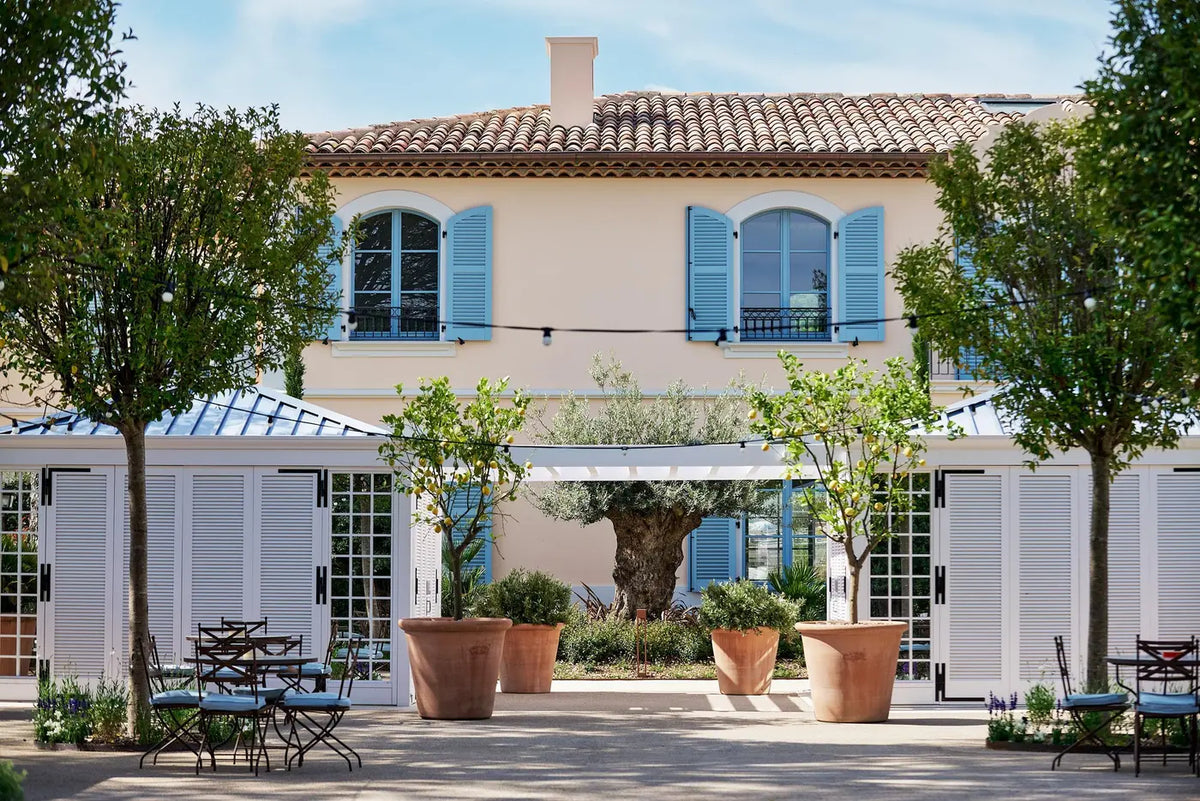 AREV Saint-Tropez - PLACE DES OLIVIERS