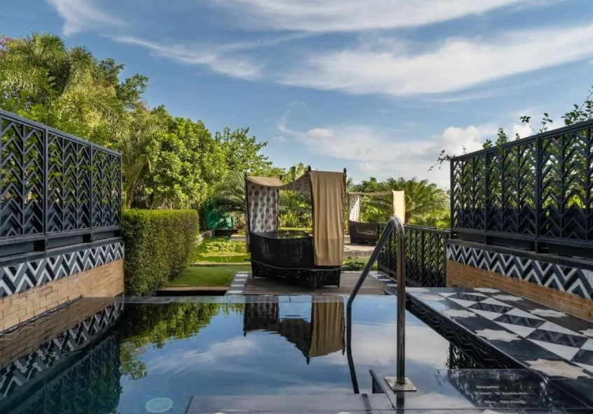The Leela Palace Udaipur - Grande Heritage Garden View Room with Plunge Pool